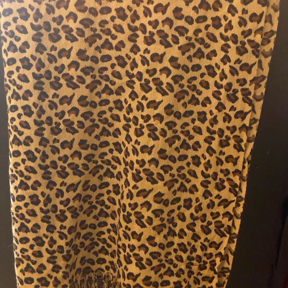 Leopard Shawl